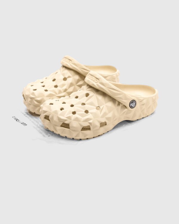 Crocs Classic Geometric Clogs